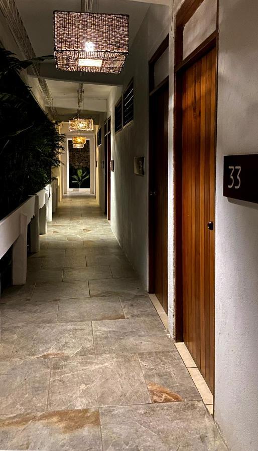 Hotel Maya Internacional Flores Exterior photo